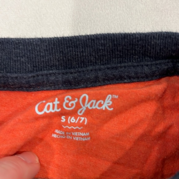 Bundle of 9 boys tops - size 7 - sweatshirts, button downs, graphic tees - Picture 13 of 14